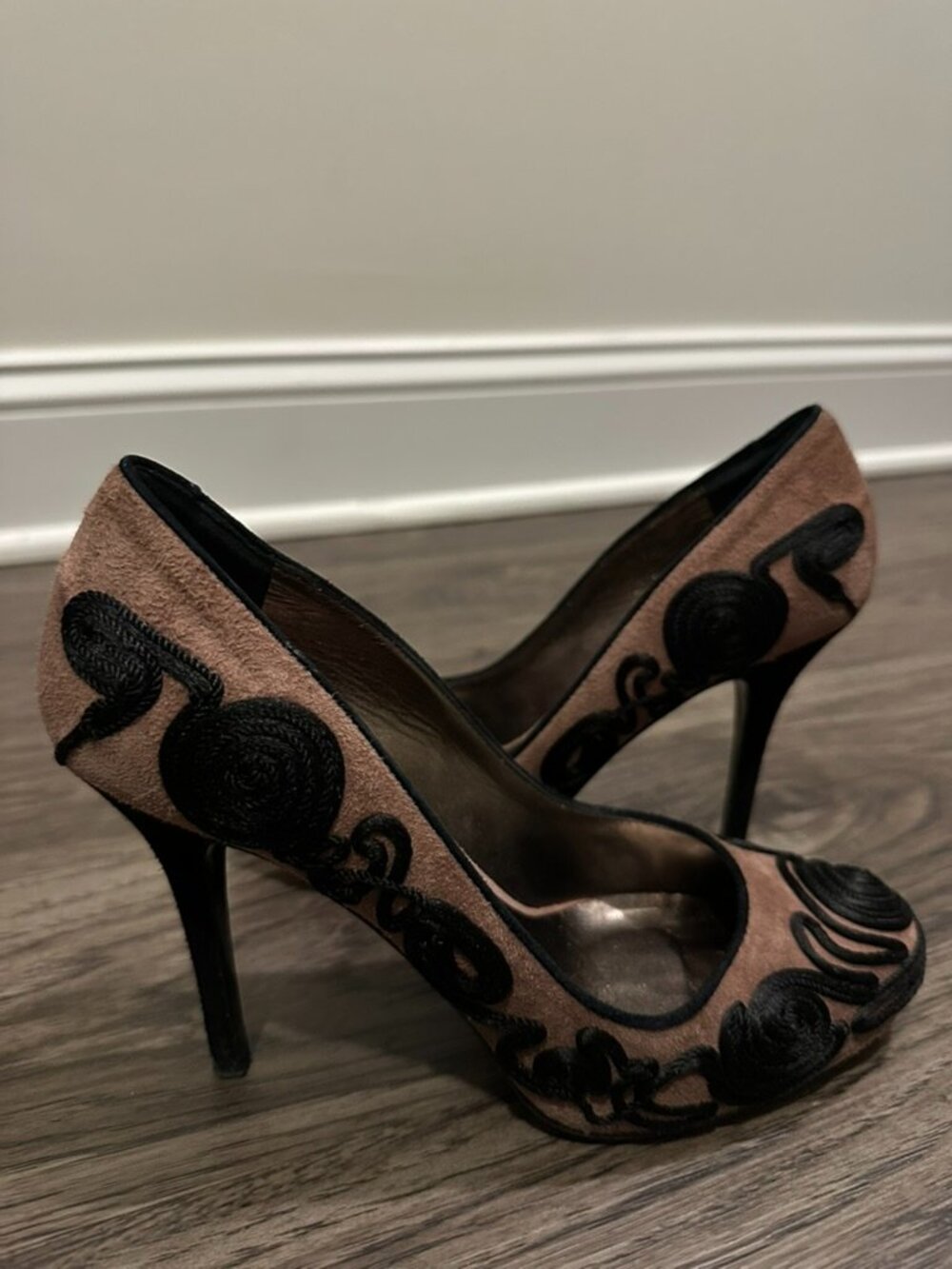 Nanette Lepore Vero Cuoio Heels